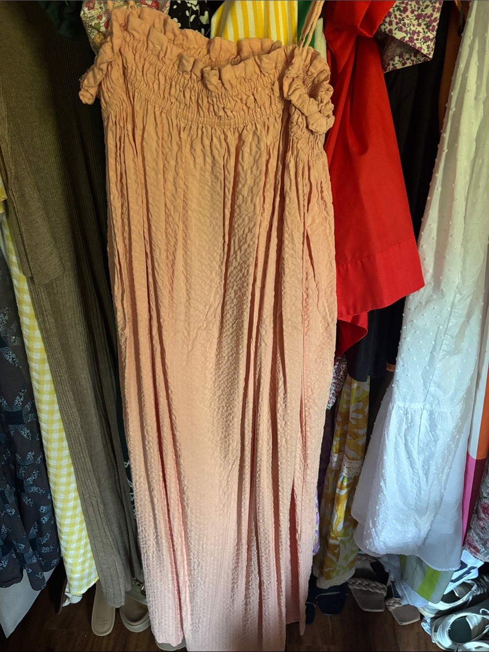 H&M Women’s Peach Crinkle casual maxi dress - size XS
